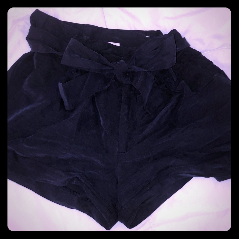 American Eagle High waisted shorts